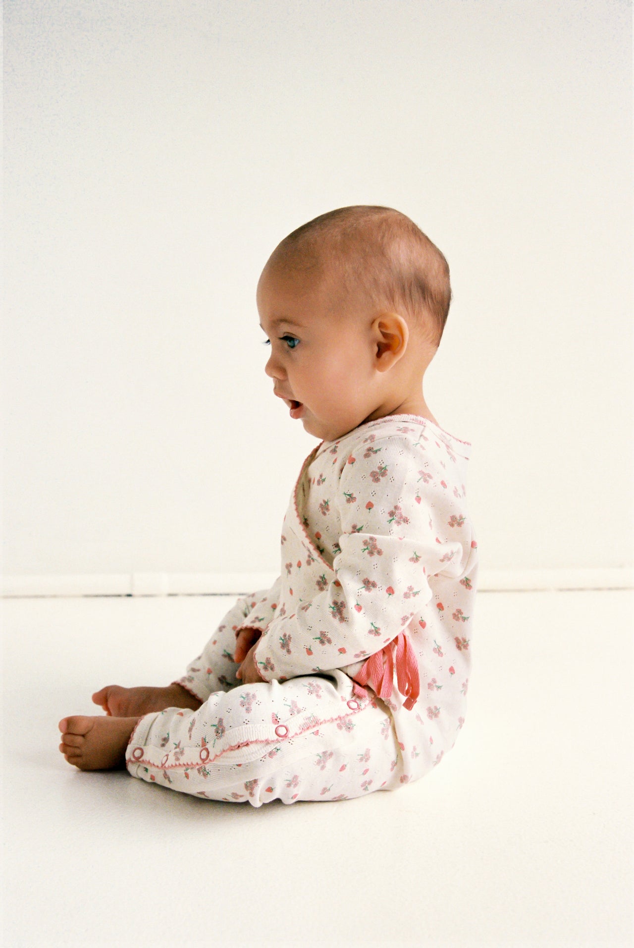 Meadow Onesie - Berry Ditsy